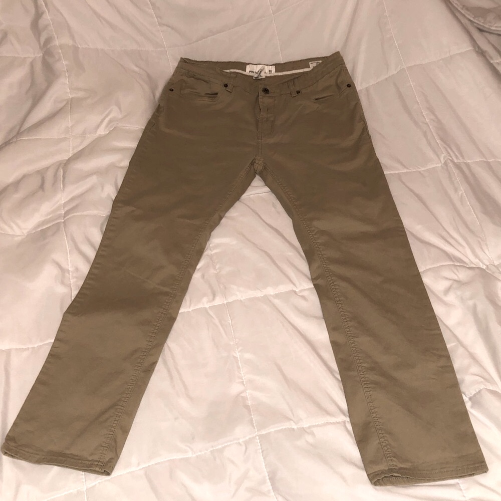 Straight Leg Tan Khaki Pants  Paper Denim  Cloth Brand Great Condition